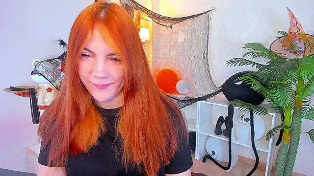 Snapshot of Gingerr_pie chatting on November 2025 06:41:02 PM Gingerr pie online show from November 2025 06:41:02 PM