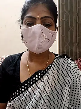 Rithya27 online show from December 2025 08:04:02 PM