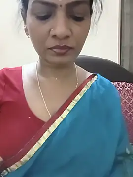 Snapshot of Rithya27 chatting on July 2026 06:14:02 PM Rithya27 online show from July 2026 06:14:02 PM