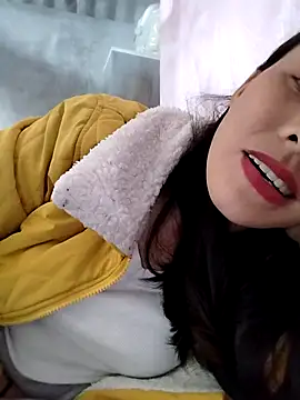 Snapshot of Sinejdk3 chatting on November 2025 12:44:02 PM Sinejdk3 online show from November 2025 12:44:02 PM