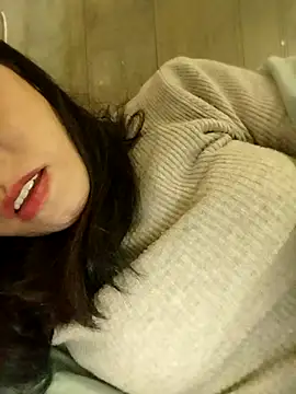 Snapshot of Sinejdk3 chatting on November 2025 09:48:01 PM Sinejdk3 online show from November 2025 09:48:01 PM