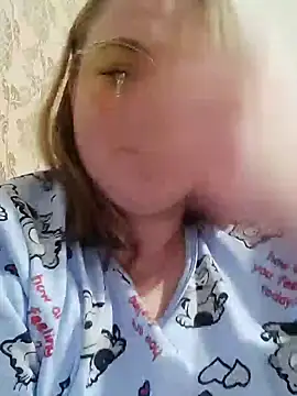 Snapshot of Kiss_Eva chatting on January 2025 06:27:02 PM Kiss Eva online show from January 2025 06:27:02 PM