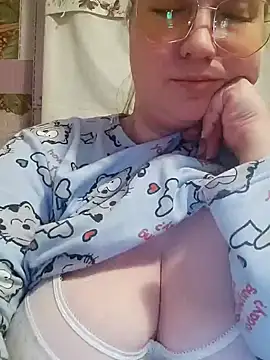 Snapshot of Kiss_Eva chatting on January 2025 06:07:01 PM Kiss Eva online show from January 2025 06:07:01 PM