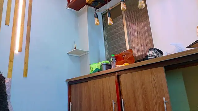 Angel saez online show from December 2025 10:55:01 AM