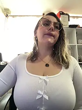 CurvyLust x online show from March 2026 01:50:02 PM