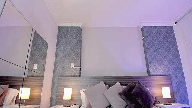 Snapshot of MiilaBlake chatting on November 2025 08:08:02 PM MiilaBlake online show from November 2025 08:08:02 PM