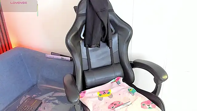 ShaunaDream online show from February 2026 04:52:01 AM