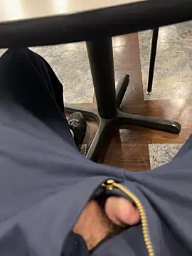 Snapshot of 66Retro99 chatting on September 2025 02:04:02 AM 66Retro99 online show from September 2025 02:04:02 AM