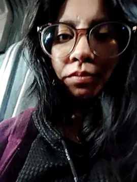 Snapshot of VioletxBloom chatting on November 2025 07:27:01 PM VioletxBloom online show from November 2025 07:27:01 PM