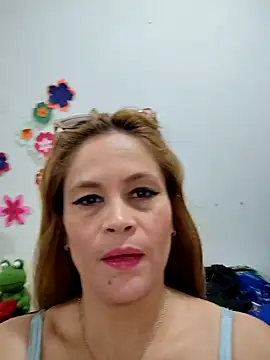 Snapshot of Chica_fuego chatting on September 2025 07:15:02 PM Chica fuego online show from September 2025 07:15:02 PM