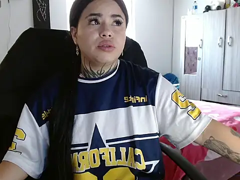 Snapshot of selena_rose_____ chatting on March 2026 05:41:02 PM selena rose online show from March 2026 05:41:02 PM