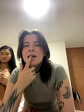 Kaliykatie online show from November 2025 02:14:01 AM