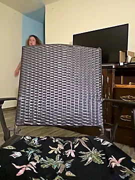 Snapshot of LacyLaurent chatting on April 2026 01:42:02 AM LacyLaurent online show from April 2026 01:42:02 AM