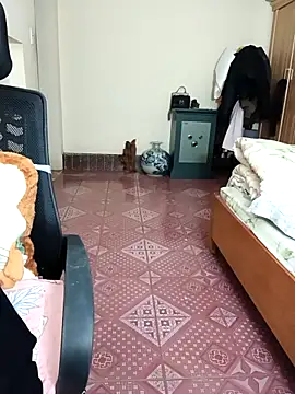 Snapshot of Moona_heny chatting on November 2025 11:53:01 AM Moona heny online show from November 2025 11:53:01 AM