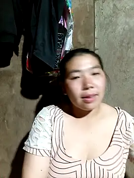 quynhkoolbae online show from September 2025 01:24:01 PM