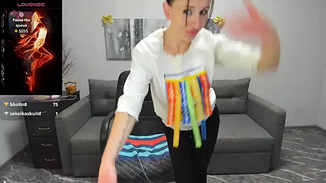Snapshot of Betty_Jone chatting on April 2026 07:45:01 AM Betty Jone online show from April 2026 07:45:01 AM