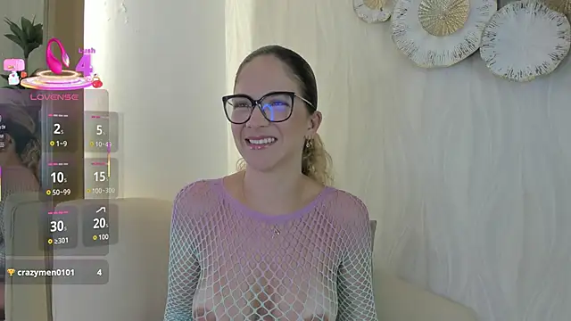 Snapshot of Velora__ chatting on September 2025 03:39:02 AM Velora online show from September 2025 03:39:02 AM