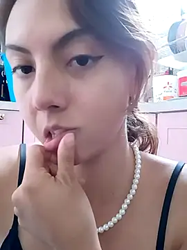 Snapshot of MoonBlueSex chatting on September 2025 03:58:02 PM MoonBlueSex online show from September 2025 03:58:02 PM