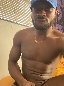 Snapshot of GrandJewel chatting on November 2025 08:30:01 PM GrandJewel online show from November 2025 08:30:01 PM