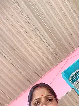 Rubi12A online show from February 2026 04:38:01 AM