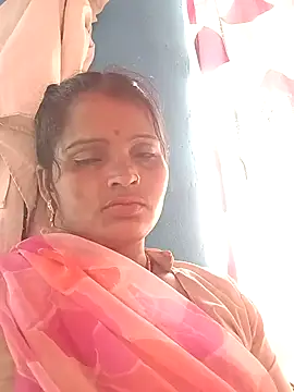 Snapshot of Rubi12A chatting on April 2026 07:28:01 AM Rubi12A online show from April 2026 07:28:01 AM