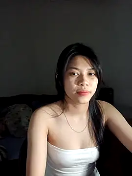 Snapshot of Katanh chatting on April 2026 01:00:02 PM Katanh online show from April 2026 01:00:02 PM
