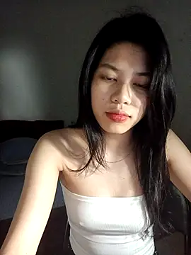 Snapshot of Katanh chatting on April 2026 01:41:02 PM Katanh online show from April 2026 01:41:02 PM