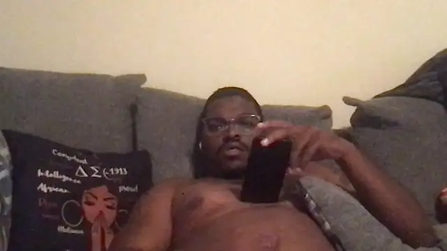 Snapshot of RichDaddy60 chatting on October 2025 11:32:02 AM RichDaddy60 online show from October 2025 11:32:02 AM