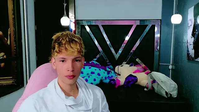 park jimin1 online show from September 2025 12:05:01 PM