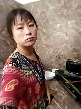 Snapshot of linda_bae00 chatting on September 2025 12:10:01 AM linda bae00 online show from September 2025 12:10:01 AM