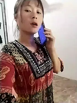 Snapshot of linda_bae00 chatting on September 2025 07:12:01 AM linda bae00 online show from September 2025 07:12:01 AM