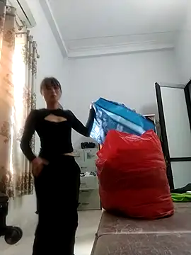 Snapshot of linda_bae00 chatting on October 2025 02:21:01 AM linda bae00 online show from October 2025 02:21:01 AM