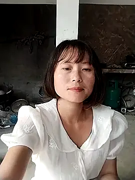 Snapshot of linda_bae00 chatting on October 2025 02:36:02 AM linda bae00 online show from October 2025 02:36:02 AM