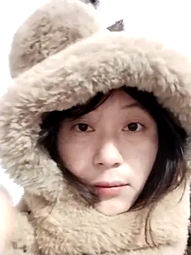 Snapshot of linda_bae00 chatting on November 2025 02:21:01 AM linda bae00 online show from November 2025 02:21:01 AM