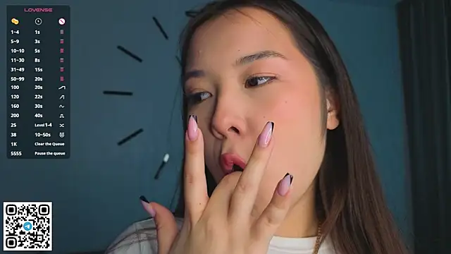 Snapshot of AlberthaEscue chatting on October 2025 04:18:02 AM AlberthaEscue online show from October 2025 04:18:02 AM