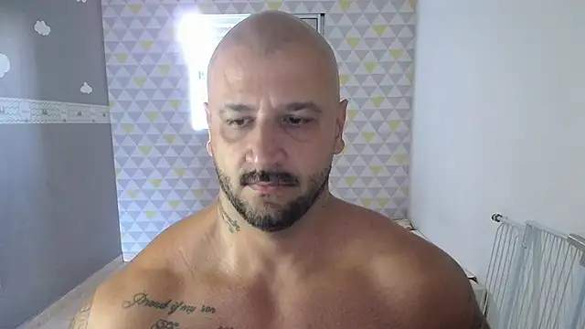 Snapshot of JeanCafa chatting on April 2026 01:01:01 PM JeanCafa online show from April 2026 01:01:01 PM