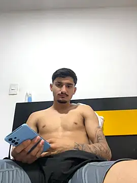 Nas-z09 online show from September 2025 03:41:02 AM