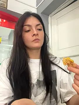 Snapshot of Danielaeliana chatting on September 2025 06:30:01 PM Danielaeliana online show from September 2025 06:30:01 PM