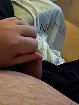 Snapshot of t-dog26 chatting on April 2026 12:30:02 AM t-dog26 online show from April 2026 12:30:02 AM