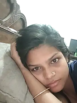 Komal0099 online show from October 2025 02:42:01 AM