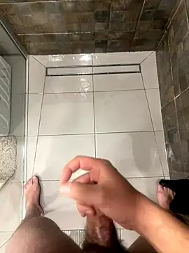 MrZli online show from November 2025 07:49:02 PM