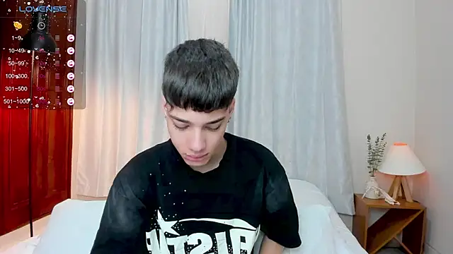 Snapshot of oblivion_deku chatting on September 2025 12:32:02 PM oblivion deku online show from September 2025 12:32:02 PM