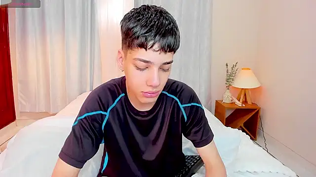 Snapshot of oblivion_deku chatting on October 2025 01:51:02 PM oblivion deku online show from October 2025 01:51:02 PM