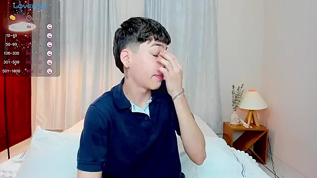 Snapshot of oblivion_deku chatting on October 2025 01:19:01 PM oblivion deku online show from October 2025 01:19:01 PM