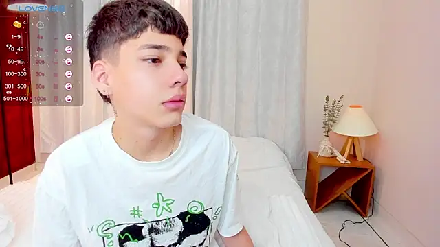 Snapshot of oblivion_deku chatting on October 2025 01:31:02 PM oblivion deku online show from October 2025 01:31:02 PM