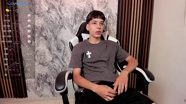 Snapshot of oblivion_deku chatting on November 2025 01:22:01 PM oblivion deku online show from November 2025 01:22:01 PM