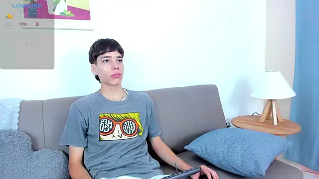 Snapshot of oblivion_deku chatting on December 2025 01:38:02 PM oblivion deku online show from December 2025 01:38:02 PM