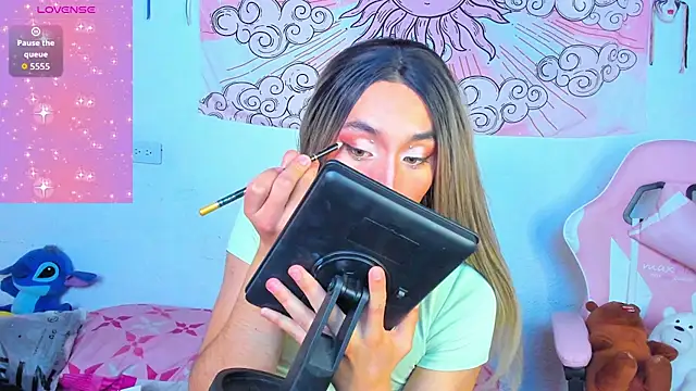 Snapshot of brihanna_cooper chatting on April 2026 02:01:02 PM brihanna cooper online show from April 2026 02:01:02 PM