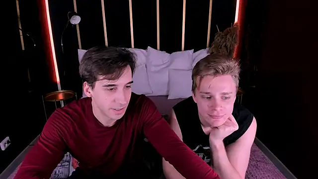 LawrenceMiles online show from November 2025 08:52:01 PM