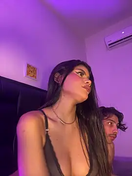 Snapshot of MiaSkylar chatting on March 2026 05:03:02 AM MiaSkylar online show from March 2026 05:03:02 AM